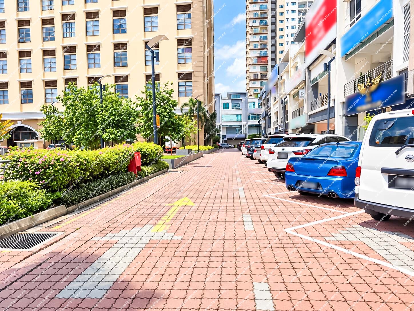 [Walk to LRT3 Subang] Loft Office Unit [Renovated] [Fully Furnished]