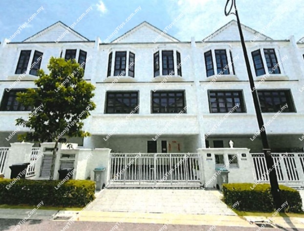3 Storey Terrace House