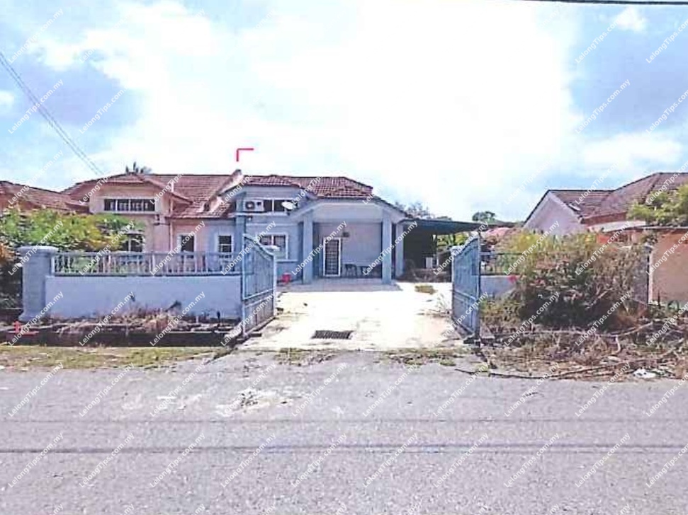 1 Storey Semi Detached House