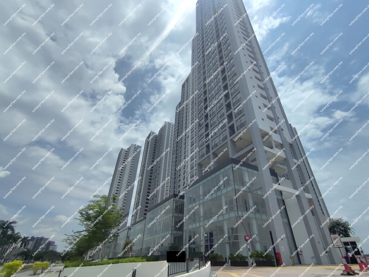Service Apartment