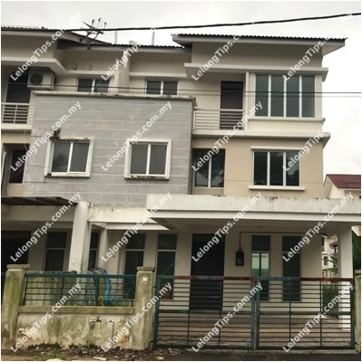 2.5 Storey Semi Detached House