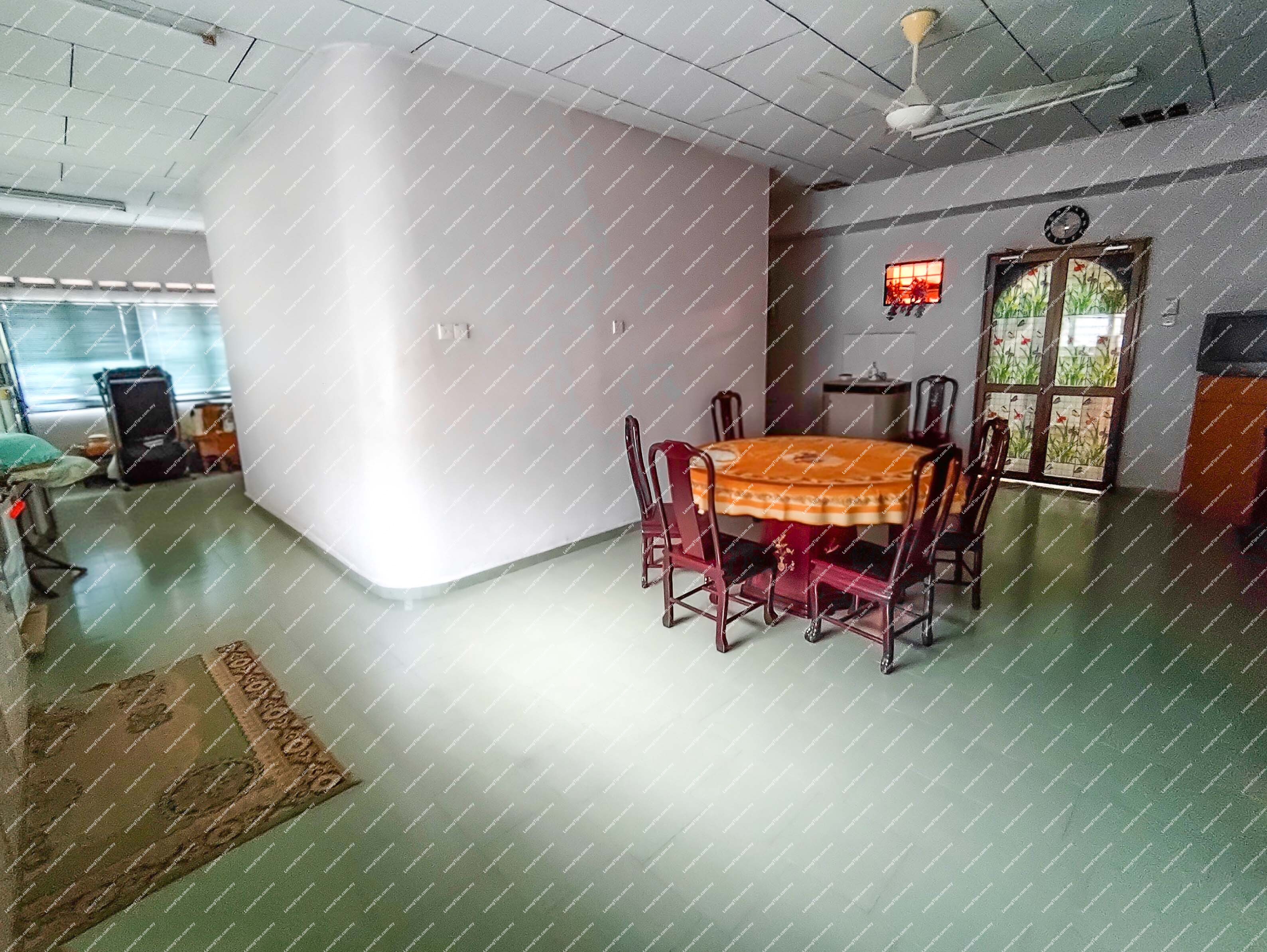 [Vacant Unit] 1 Storey Semi Detached House [Easy access to the North–South Expressway]