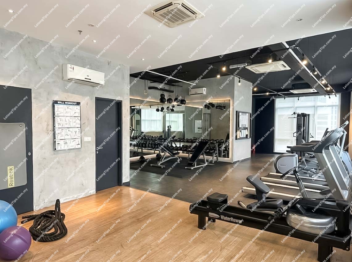 [Up to RM 8,000/Month Rental Yield; Tourists Hot Spot in Bukit Ceylon] Serviced Suite [Low Density High Security | Just 3 mins walk to Changkat]