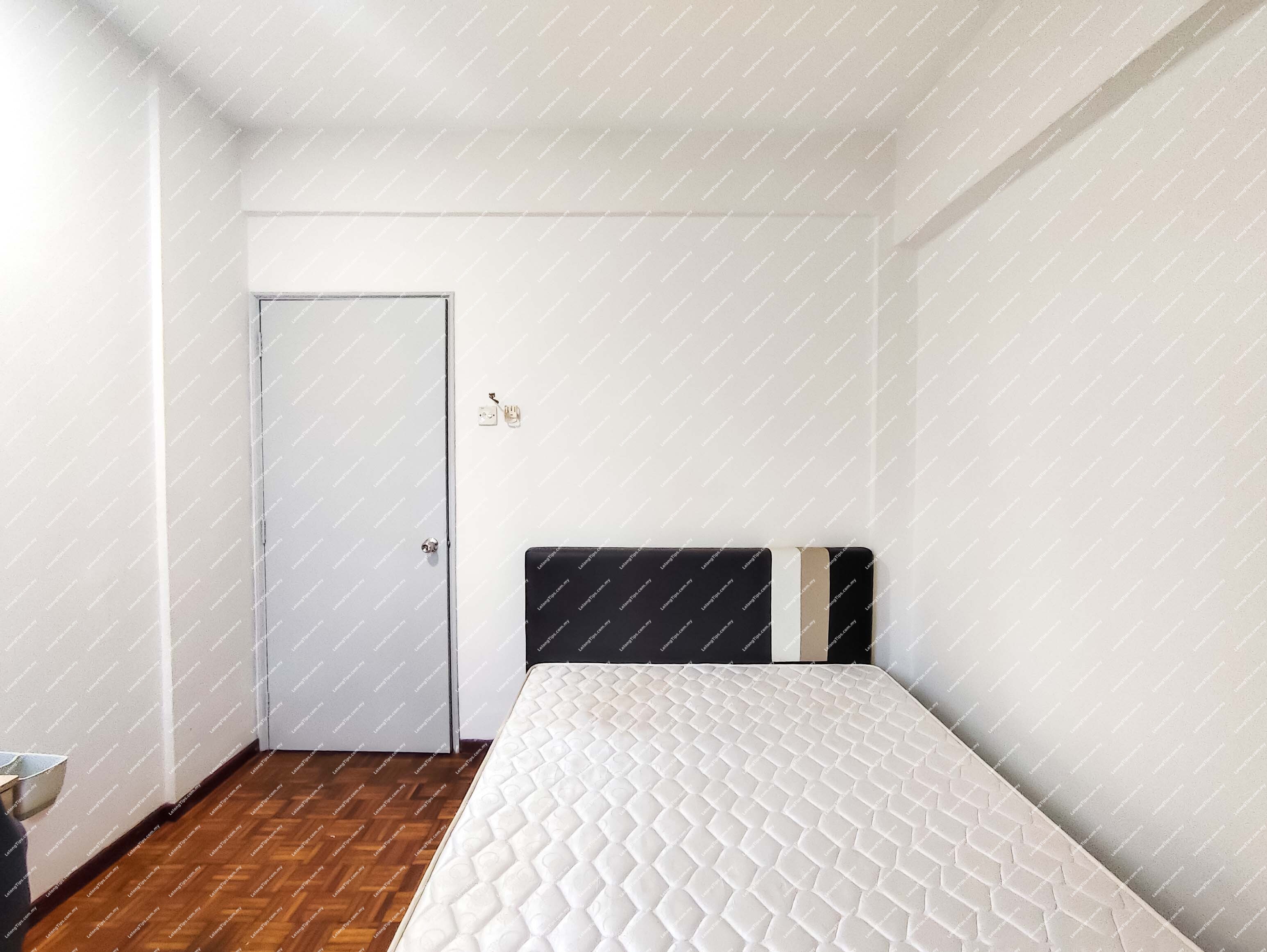 [Conveniently Located Condominium in Ampang] Condominium [Well-Connected Home Close to LRT & Daily Amenities]